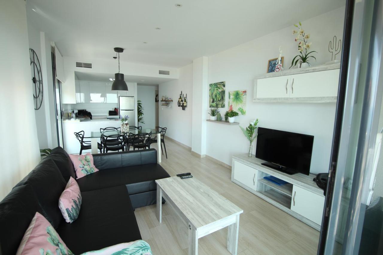 Luxury And Modern Beach Apartment With Sea Views La Mata  Buitenkant foto